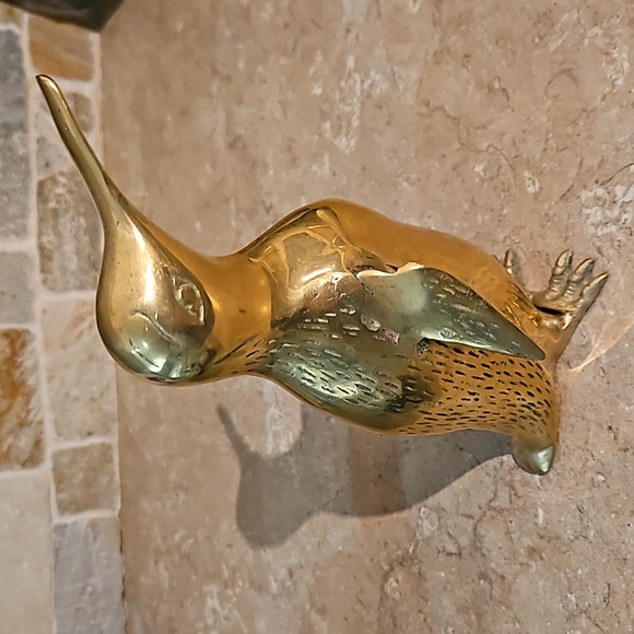 Brass King Penguin - Picture 5 of 6